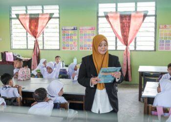 KITA hanya perlu kembali kepada perancangan asal dengan menjadikan bahasa Melayu sebagai satu-satunya bahasa perpaduan dalam sistem pendidikan negara.
