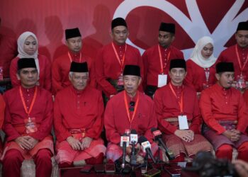 MUHYIDDIN Yassin pada sidang akhbar Perhimpunan Agung Tahunan (PAT) Bersatu 2025 di Shah Alam, Selangor hari ini. UTUSAN/SADDAM YUSOFF