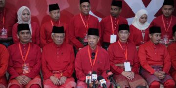 MUHYIDDIN Yassin pada sidang akhbar Perhimpunan Agung Tahunan (PAT) Bersatu 2025 di Shah Alam, Selangor hari ini. UTUSAN/SADDAM YUSOFF