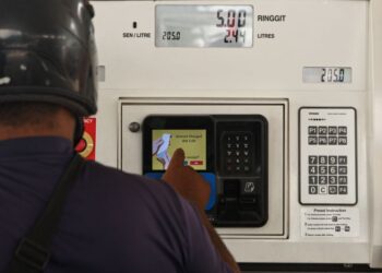 KERAJAAN akan melaksanakan rasionalisasi subsidi RON95 bermula esok.
