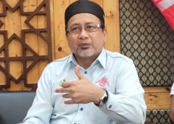 ZAMAKSHARI Muhammad pada sidang media penganjuran Kota Bharu Half-Marathon di Kompleks Kota Darul Naim, Kota Bharu, Kelantan hari ini. - UTUSAN/MUSTAQIM MOHAMED