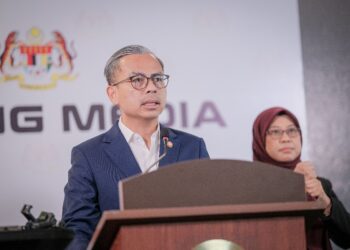 FAHMI FADZIL
