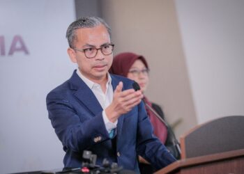 FAHMI FADZIL