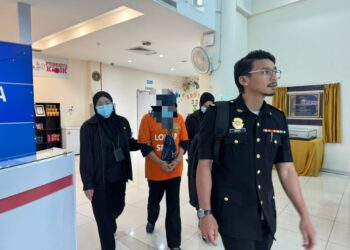 Seorang lagi pegawai agensi penguat kuasa wanita ditahan reman SPRM kerana disyaki terlibat dengan sindiket counter setting.