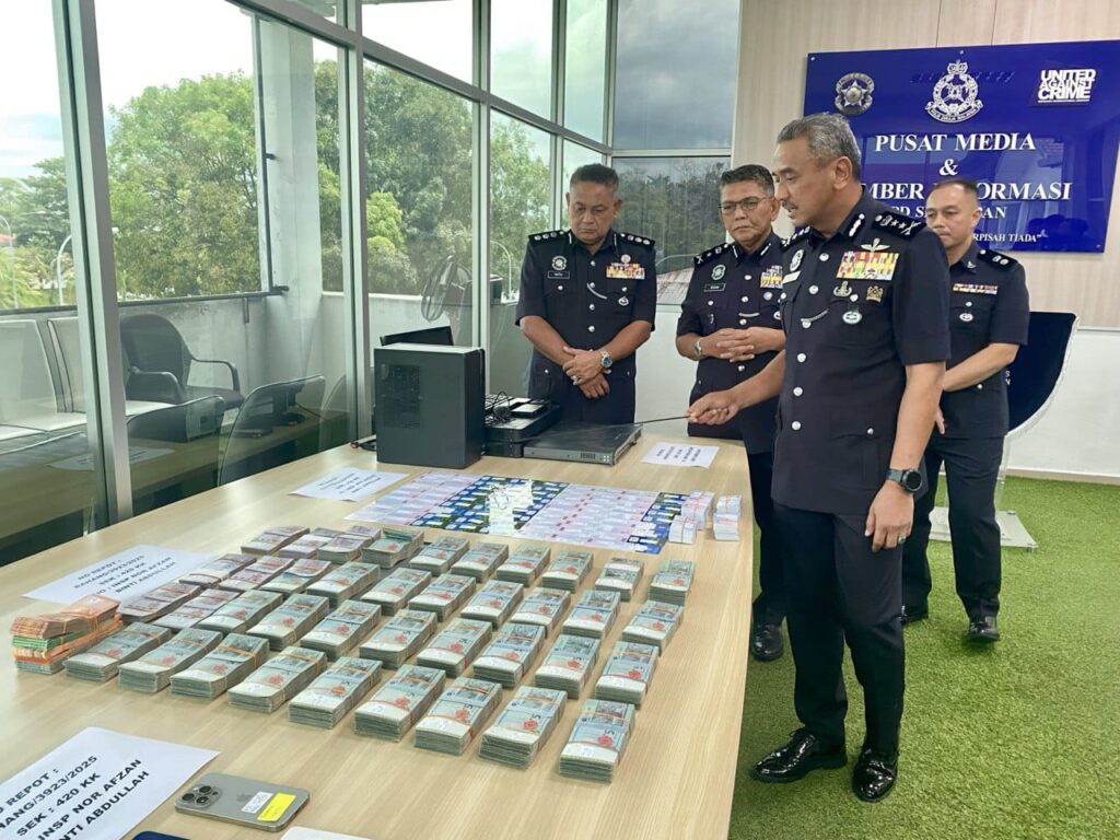 Pengarah operasi syarikat pengangkutan ditahan guna kad Touch N Go digodam 1 WhatsApp Image 2025 09 12 at 4.01.53 PM