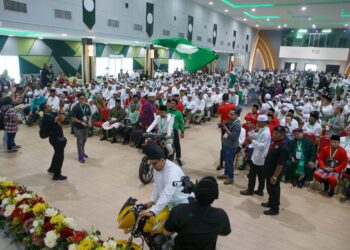 MUKTAMAR Tahunan Pas ke-71 bermula dengan Muktamar Pemuda Pas sejak Khamis lalu di Kompleks Pas Kedah, Kota Sarang Semut di Alor Setar. - UTUSAN/SHAHIR NOORDIN