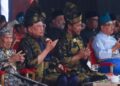 ANWAR Ibrahim (dua dari kiri) ketika menghadiri Himpunan Pendekar Madani di Politeknik Seberang Perai (PSP), Bukit Mertajam, Pulau Pinang, hari ini. - UTUSAN/DANIAL SAAD