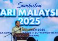 ANWAR Ibrahim ketika berucap sempena Sambutan Hari Malaysia 2025 di Pusat Konvensyen PICCA @ Butterworth Arena di Butterworth, Pulau Pinang hari ini.-UTUSAN/DANIAL SAAD