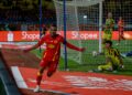 Pemain Selangor, Faisal Halim meraikan jaringan ketika menentang Tampines Rovers pada perlawanan Kejuaraan Kelab Asean (ACC), di Stadium Majlis Bandaraya Petaling Jaya, di sini hari ini. Foto: SHIDDIEQIIN ZON