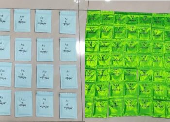 SEBAHAGIAN daripada dadah jenis MDMA yang dirampas dalam dua serbuan berasingan di sekitar George Town, Pulau Pinang bermula 9 malam semalam hingga 8 pagi tadi.-GAMBAR/PDRM