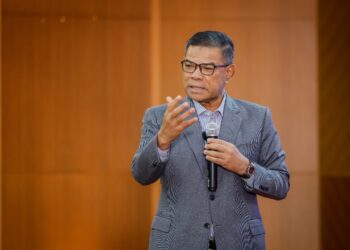 SAIFUDDIN NASUTION ISMAIL