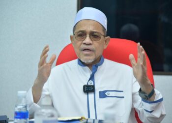 SHAHIDAN Kassim ketika ditemui Mingguan Malaysia di Yayasan Pok dan Kassim (YPK) Kangar, Perlis baru-baru ini.- MINGGUAN/IZLIZAN OTHMAN