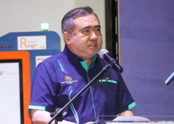 ANTHONY LOKE SIEW FOOK
