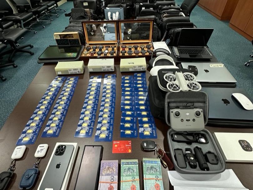 Pegawai terlibat ‘counter setting’ miliki barangan kemas, kepingan emas 1 crm sita sprm