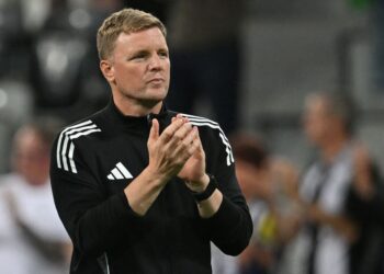 EDDIE HOWE - AFP
