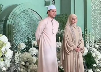 ATTAH Amin dan Amira Othman pada Majlis Khatam al-Quran Setulus Takdir di Sepang, Selangor, semalam.