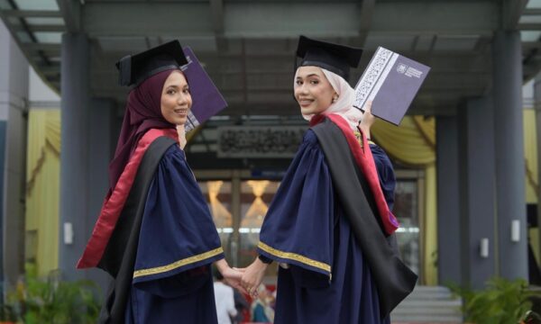 Kelas pertama