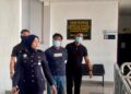 SEORANG peniaga pasar malam dibawa anggota polis selepas berhadapan pertuduhan merogol anak tirinya di Mahkamah Sesyen Sungai Petani.