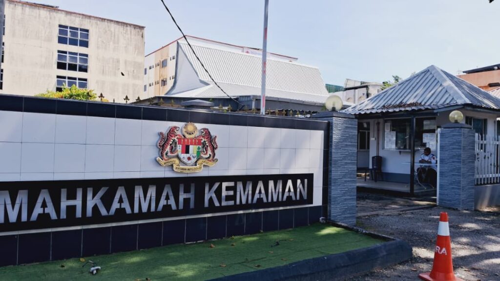 Dua pelajar kolej vokasional mengaku cederakan rakan 1 kemaman 1