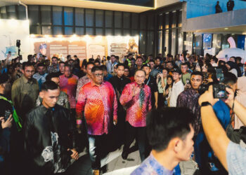 ANWAR Ibrahim hadir pada majlis pelancaran Tahun Melawat Malaysia 2026 (VM2026) di Encore, Melaka malam ini.