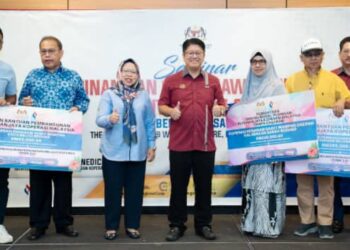 Ewon Benedick hadir pada seminar kepimpinan dan keusahawanan Koperasi Wanita Sabah 2025 di Kota Kinabalu, hari ini. - UTUSAN/ HARDY JOE