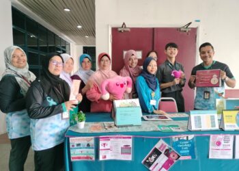 Kakitangan HCTM, HUKM memeriahkan program Forum Kesedaran HPV dan Program Kesedaran Jangkitan HPV dan Vaksinasi 2025.