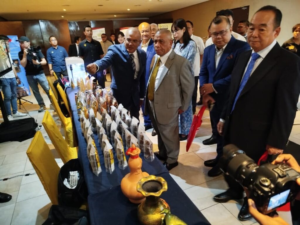 Perak bimbang ribuan peluang pekerjaan diisi warga asing