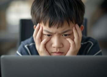 MEMBANTERAS budaya buli menuntut usaha kolektif untuk membina persekitaran sekolah yang selamat, inklusif dan berteraskan nilai ihsan. – ILUSTRASI AI