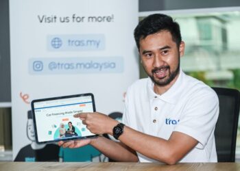 KAZRIN Khairul Anuar ketika sesi temubual di Edaran Otomobil Nasional Berhad (EON) Glenmarie, baru-baru ini. – UTUSAN/SYAKIR RADIN
