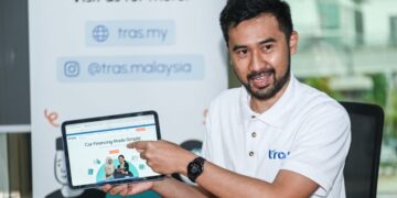 KAZRIN Khairul Anuar ketika sesi temubual di Edaran Otomobil Nasional Berhad (EON) Glenmarie, baru-baru ini. – UTUSAN/SYAKIR RADIN