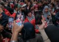PENGARUH media sosial oleh para pempengaruh dan aktivis ini dilihat sebagai satu pendekatan berkesan dalam membangkitkan kesedaran awam global terhadap isu kemanusiaan.
