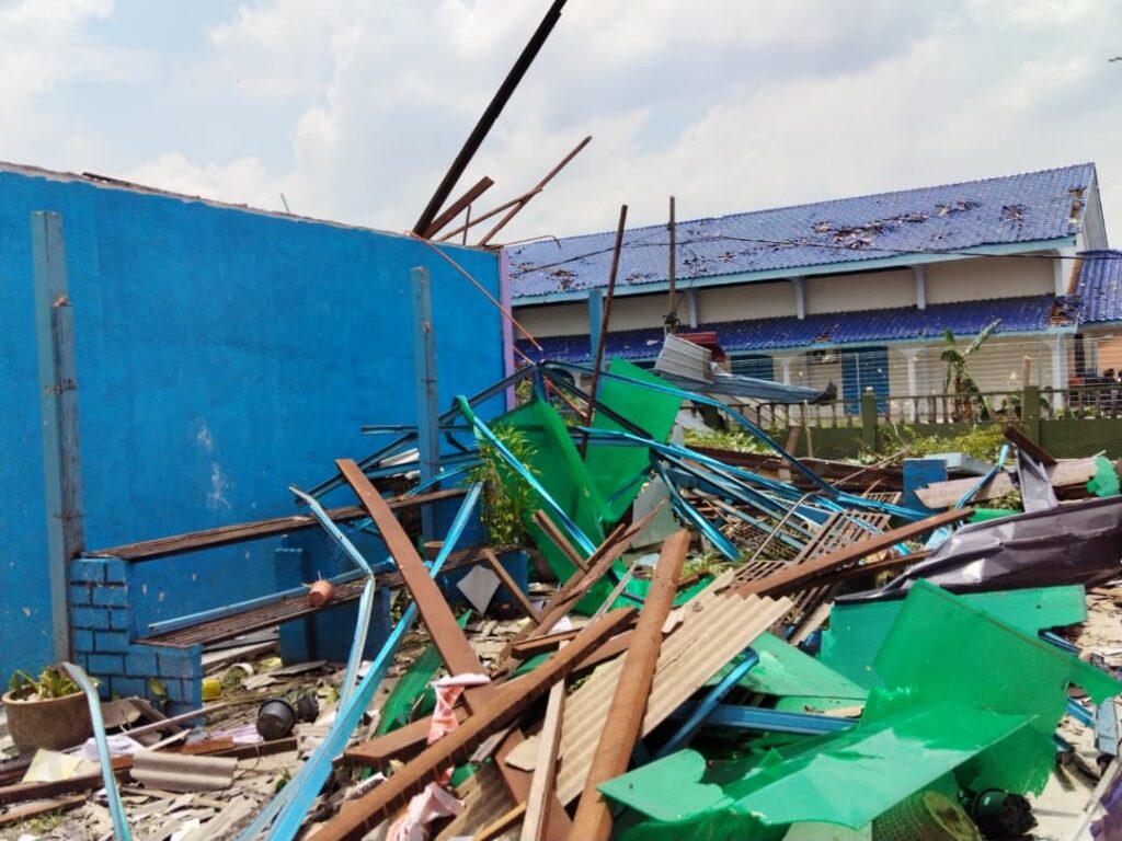 Ribut sekolah