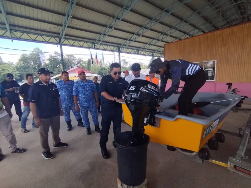 Radio amatur tangani masalah komunikasi ketika banjir