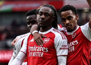 Eberechi Eze muncul wira apabila meledak gol ketika menentang bekas pasukannya, Crystal Palace di Stadium Emirates.