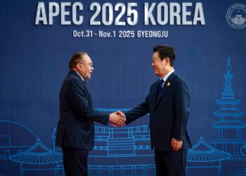 ANWAR Ibrahim ketika sesi intervensi Mesyuarat Pemimpin-pemimpin Ekonomi APEC 2025 di Gyeongju, Korea Selatan.