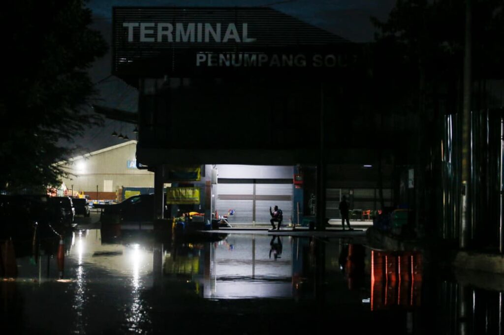 Air laut pasang besar, beberapa kawasan di Pelabuhan Klang dinaiki air 1 8ca924a9 dcdd 441a ab9c 3ce586d61c76