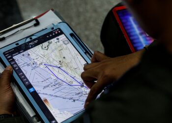 KECERDASAN buatan (AI) membolehkan agensi dan penguatkuasa berkaitan mengambil tindakan pantas untuk membendung penebangan hutan tidak terkawal, serta meramal fenomena tanah runtuh dan banjir kilat.