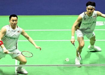 Aaron Chai-Soh Wooi Yik gagal meneruskan langkah ke perlawanan akhir selepas tewas kepada pasangan Indonesia, Fajar Alfian-Muhammad Shohibul Fikri 21-14, 21-19 pada Kejohanan Terbuka Perancis, semalam. - AFP