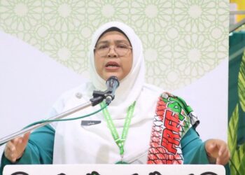 HUSNA HASHIM