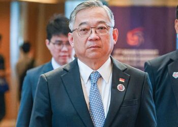 GAN Kim Yong ketika hadir pada Sidang Media Majlis AEC ke-26 di Pusat Konvensyen Kuala Lumpur (KLCC) di sini. UTUSAN/ISKANDAR ISHAK