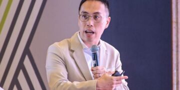 KETUA Perisikan Hartanah, Kumpulan PropertyGuru, Dr. Lee Nai Jia ” katanya ketika menyampaikan pembentangan mengenai Tinjauan mendalam kecerdasan pasaran PropertyGuru: Mengupas tingkah laku pembeli di sempena Sidang Future Built 2025 oleh PropertyGuru dan iProperty Malaysia di sini. UTUSAN/ SYAKIR RADIN