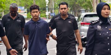 THA Hnin Sang dibawa ke Mahkamah Majistret Seremban hari ini atas pertuduhan membunuh rakan senegaranya pada minggu lalu. - UTUSAN/NOR SHAFAWATI YUP