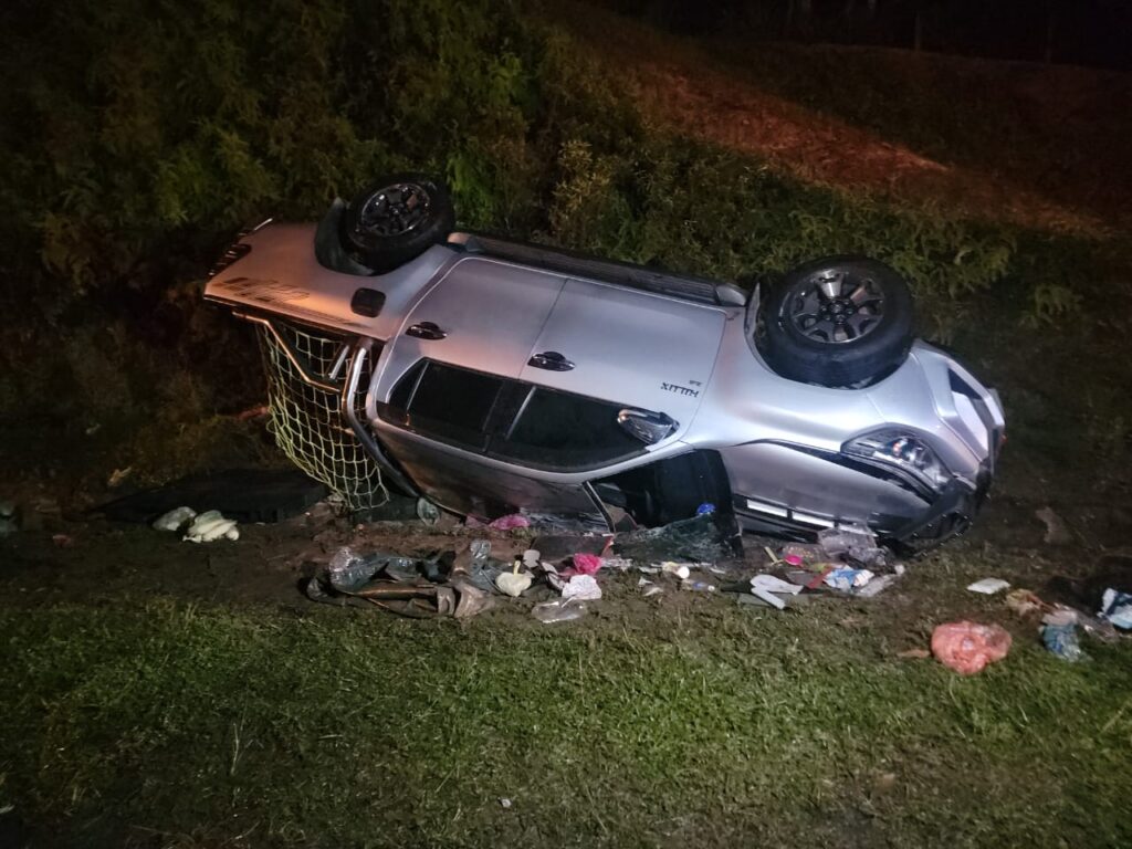 Suami isteri maut, empat cedera Toyota Hilux terbabas di Lebuh Raya Pantai Timur 1 IMG 20251011 WA0010