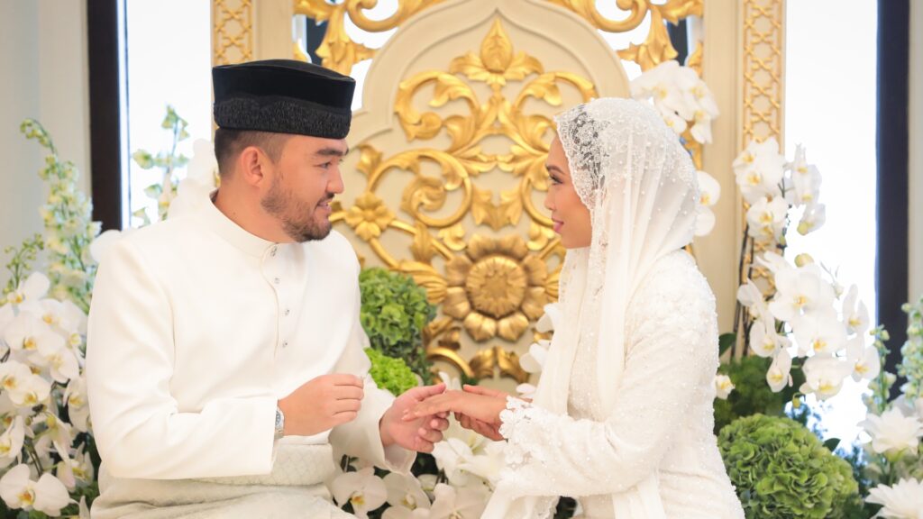 Tengku Amir Shah, Afzaa Fadini selamat diijab kabul 1 Tengku Amir Afzaa Fadini