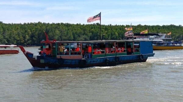 Had penumpang bot