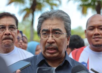 JOHARI ABDUL GHANI