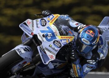 Alex Marquez mengakui tidak akan memberi laluan mudah dalam usahanya untuk memastikan kedudukan naib juara. - AFP