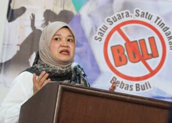 Menteri Pendidikan, Fadhlina Sidek pada Program Kempen Jelajah Anti Buli 2025 di Pulau Pinang, baru-baru ini. – MINGGUAN /Danial Saad
