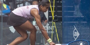 S. Sivasangari tewas kepada juara bertahan, Olivia Weaver pada perlawanan akhir Terbuka Silicon Valley di California, Amerika Syarikat, hari ini. - IHSAN PSA Squash