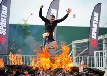 ANTARA Halangan yang perlu dilalui para peserta di Spartan Race Malaysia 2025 Kuala Lumpur.-IHSAN Spartan Malaysia